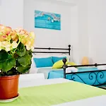 Il Veliero Blu Lipari Centro - Guest House *