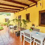 Il Veliero Blu Lipari Centro - Guest House Apartmán