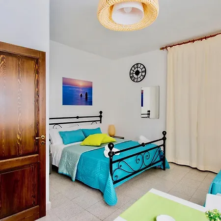 Il Veliero Blu Lipari Centro - Guest House Apartment Lipari (Isola Lipari)