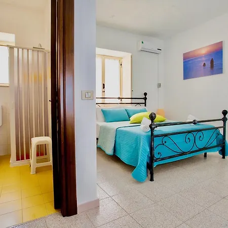 Apartment Il Veliero Blu Lipari Centro - Guest House *