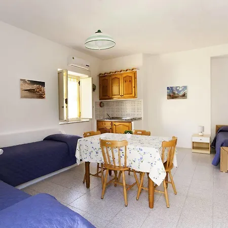 Il Veliero Blu Centro Λίπαρι